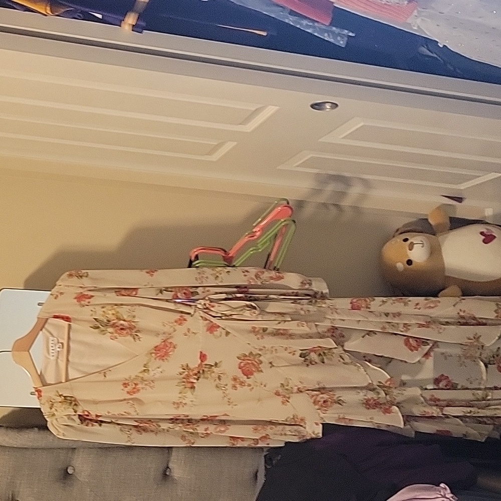 Bighit Floral wrap dress size medium